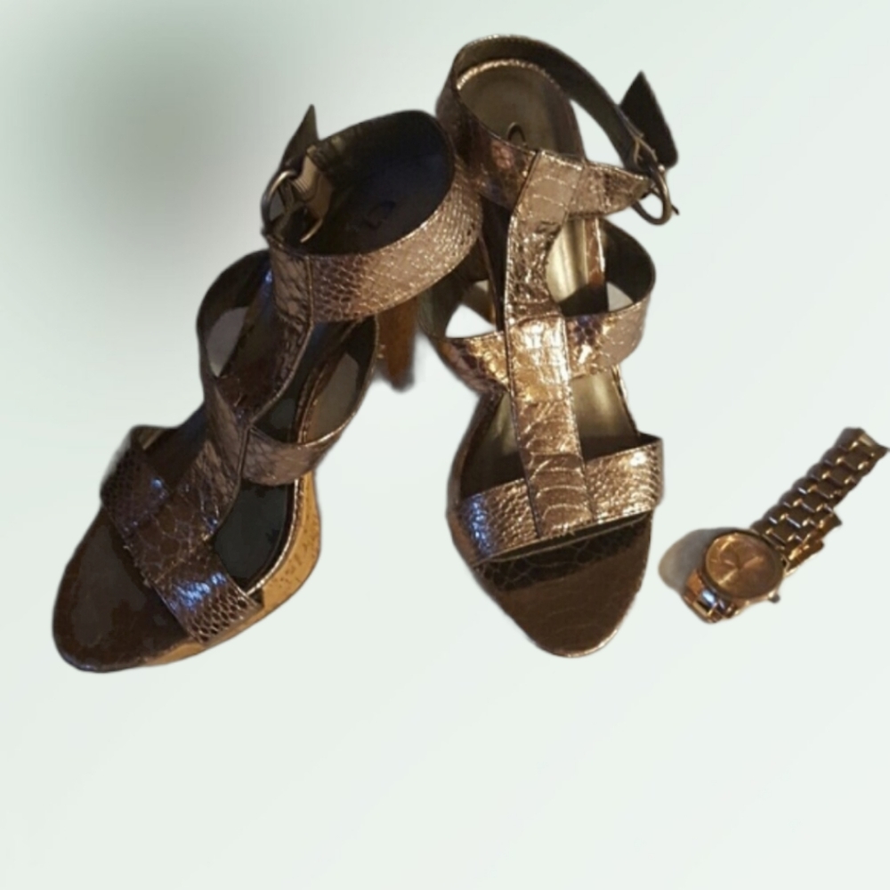 CL by laundry platform shoes. Size 8